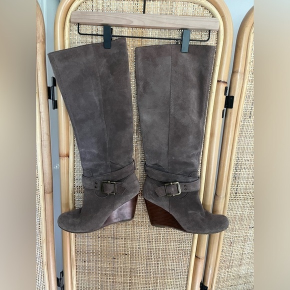 BCBGeneration Grey Suede Wedge Boots - Picture 1 of 6